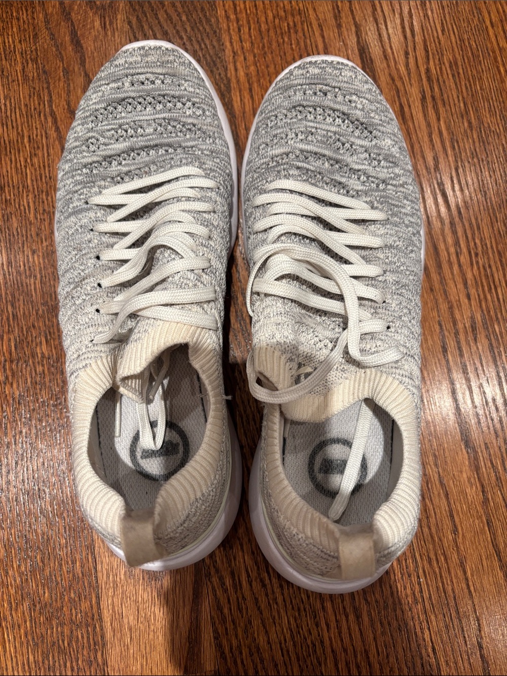 APL Techloom Wave Women’s Lightweight Knit Sneaker in Light Gray